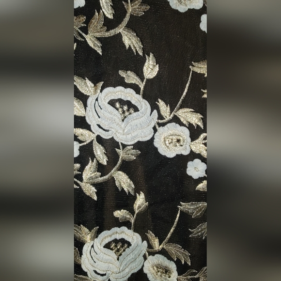 Mind Code Black Mesh Metallic Floral Embroidered T-Shirt - Picture 2 of 3